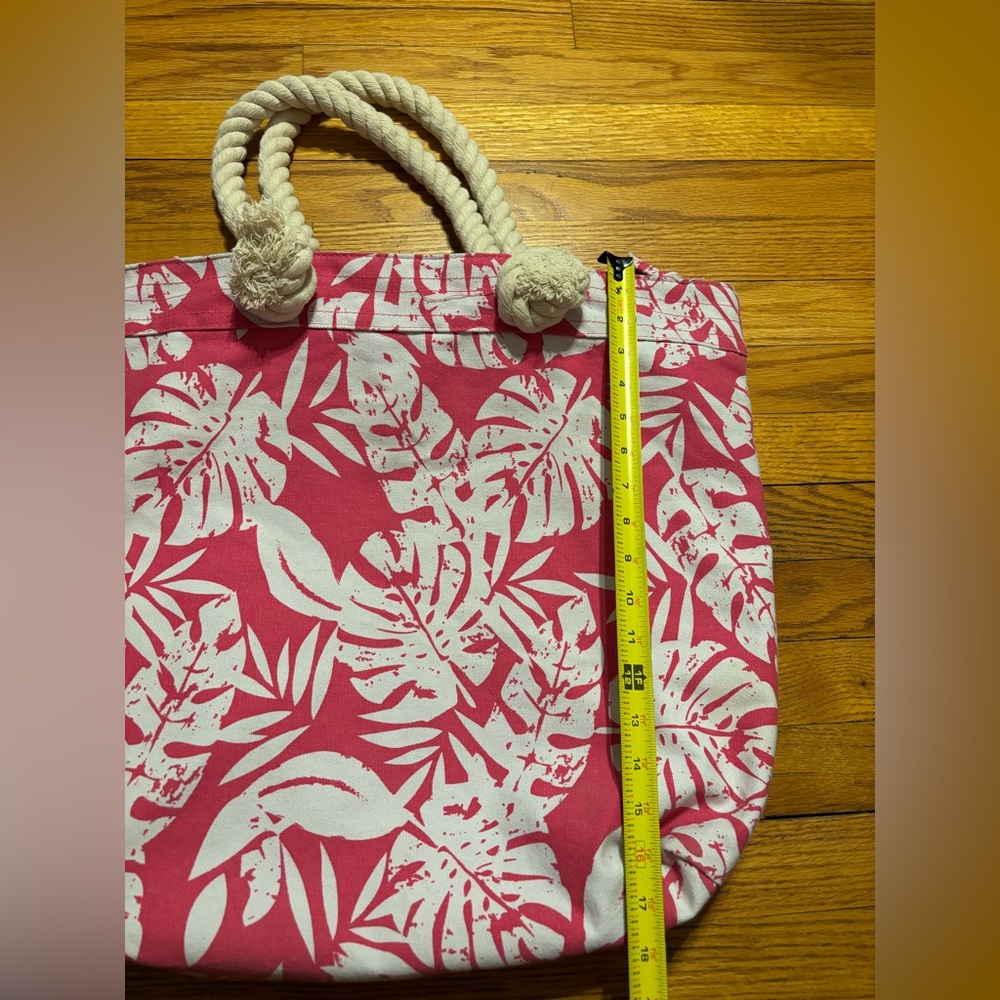 Pink and White Leaf Print Tote Bag - Picture 2 of 10